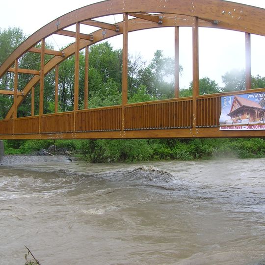 Footbridge over the Rožnovská Bečva near the tennis courts in Valašské Meziříčí