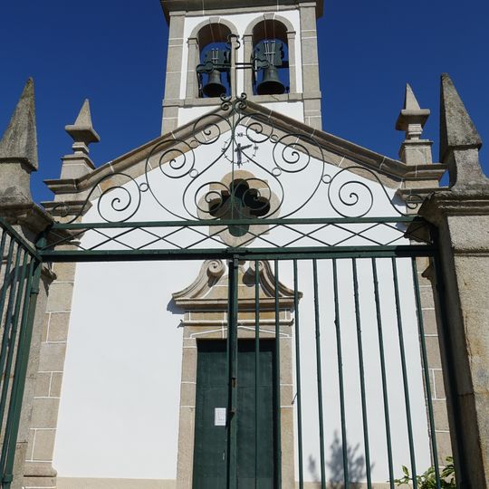 Igreja Paroquial de Carvalhas