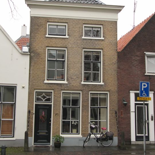 Voorstraat 43, Middelharnis
