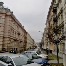 Jiráskova 3–57, 4–54