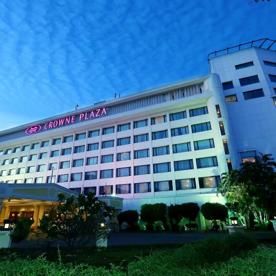 ITC Sheraton Park Hotel & Towers
