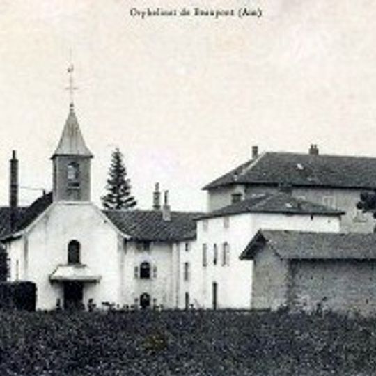 Chapelle Saint-Joseph de l'orphelinat de Bévet