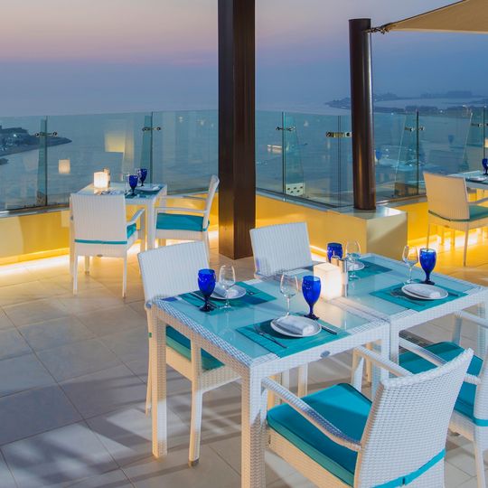 Pure Sky Lounge & Dining