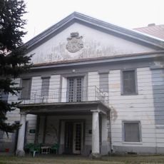 Batthyány-Strattmann Mansion, Intaháza