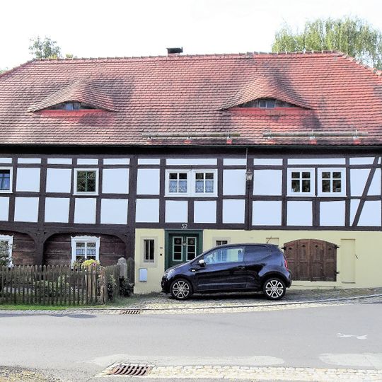 Hauptstraße 52
