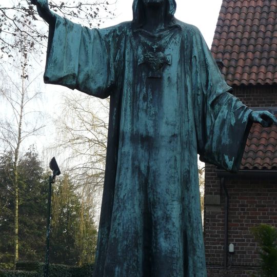 Statue of Sacred Heart of Jesus Christ