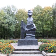 Памятник К. Д. Глинке