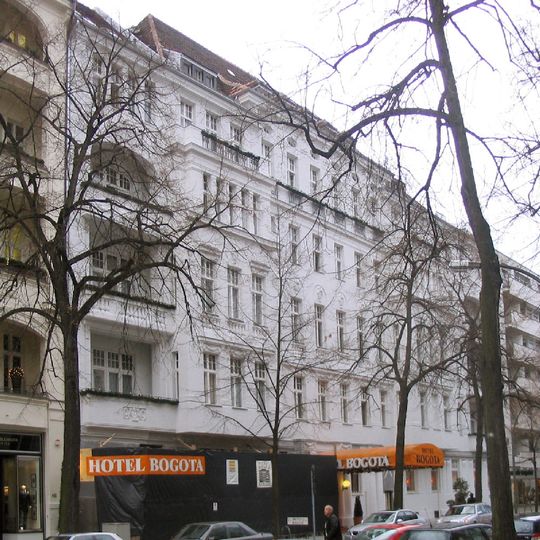 Schlüterstraße 45