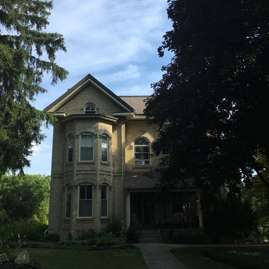 64 Elmwood Avenue East