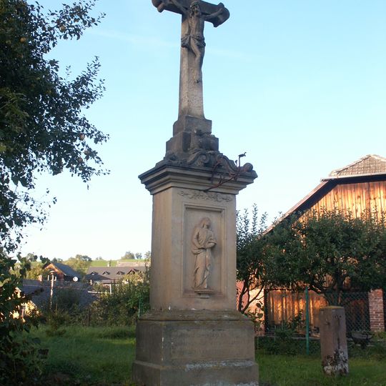 Stone cross in Slemeno