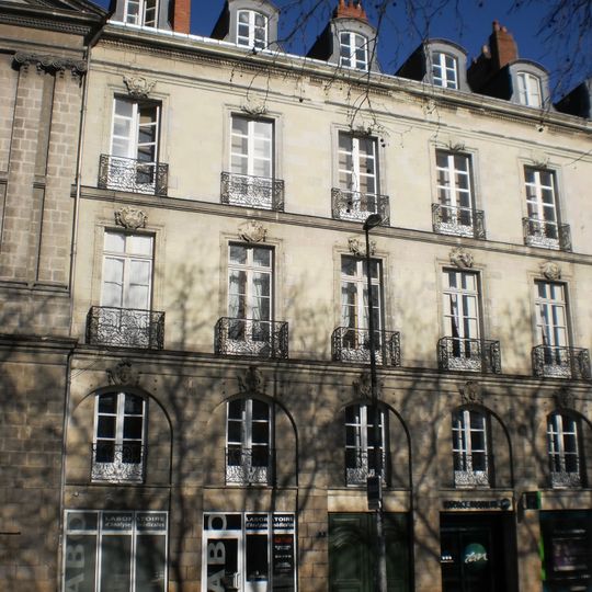 Immeuble au 3-4 allée Brancas