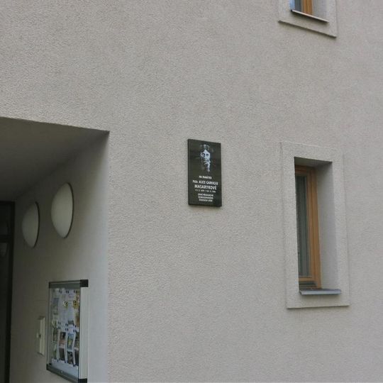 Pamětní deska Alice Masarykové na domě Martinovská 270 v Rakovníku