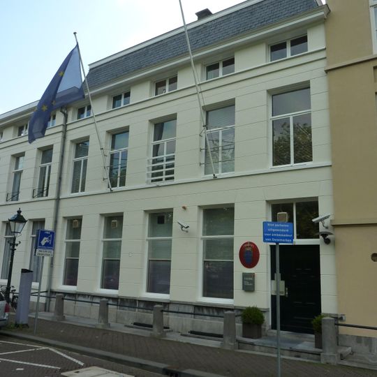 Koninginnegracht 30, The Hague