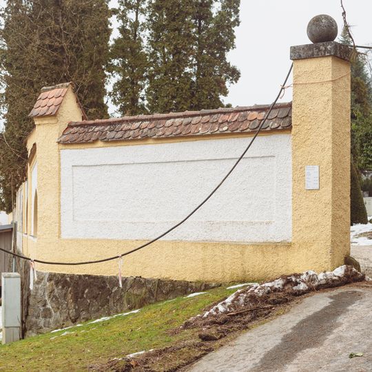 Friedhofsmauer Am Severinstor 12 in Passau