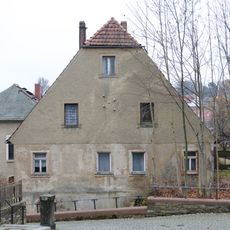 Ehemalige Mühle, später Wohnhaus in offener Bebauung Unterstadt 2