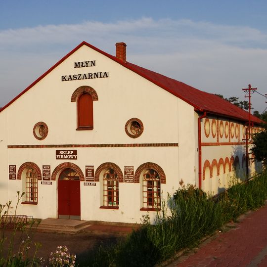 Mill and hydroelectric power plant in Rudnik nad Sanem