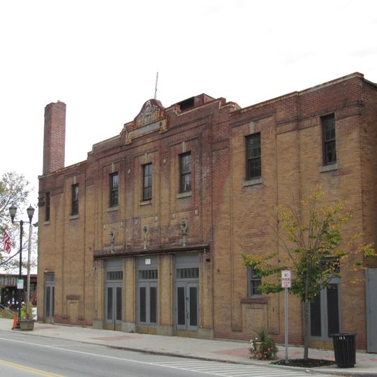Colonial Theater