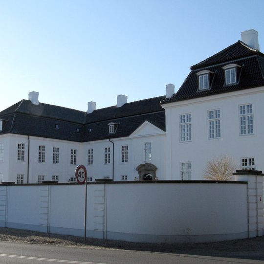 Hvidkilde Castle