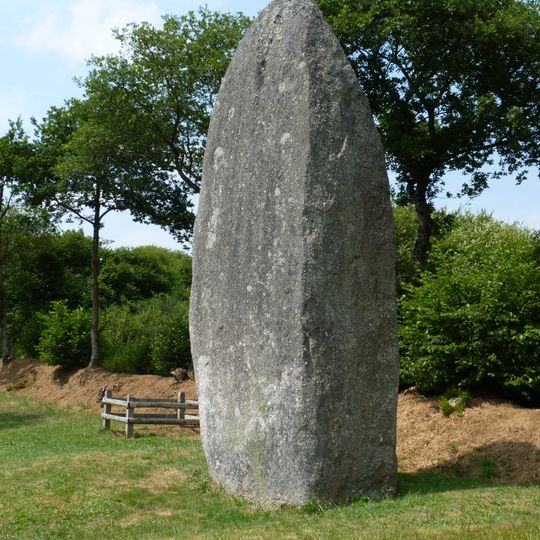 Menhir de Cailouan