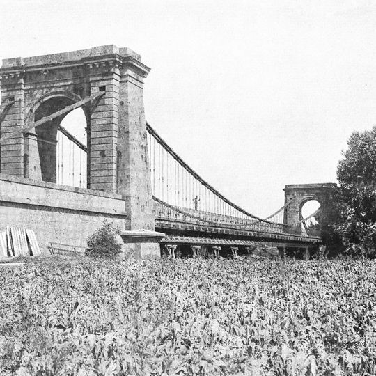 Chain bridge in Postoloprty