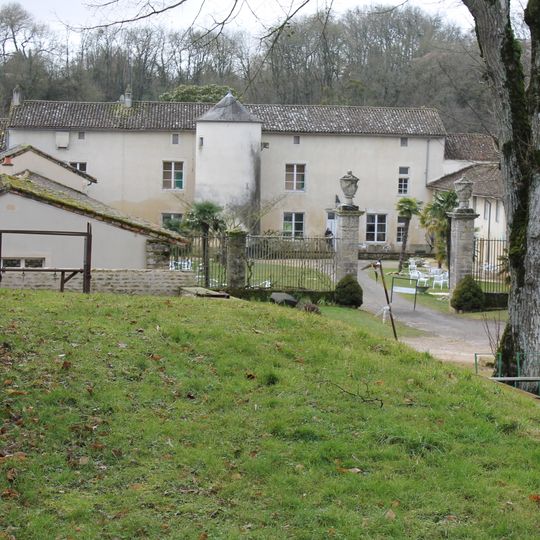 Château de la Cour, Jazeneuil