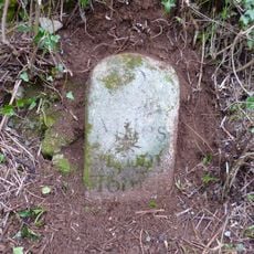 Milestone, Lembury Road, 20m SE of turn to Stoke