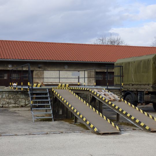 Khevenhüllerkaserne Reparaturrampe