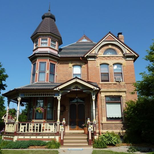 Emily and Stephen Schumacher House