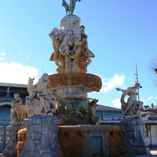 Fontaine des Quatre Vallées