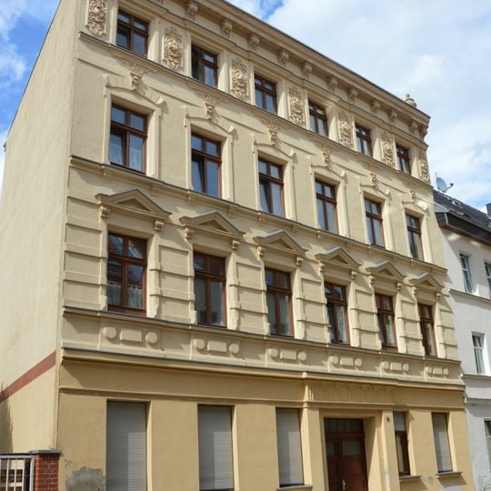 Braunschweiger Straße 16