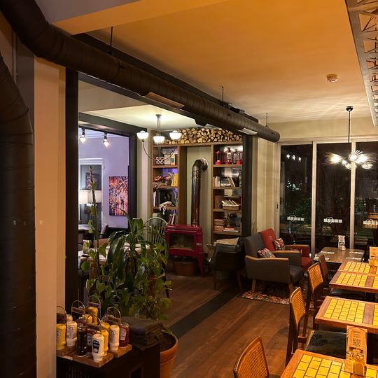Kirpi Cafe