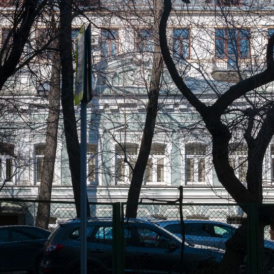 Главный дом городской усадьбы купца И.В. Попова – Е.П. Щепкиной