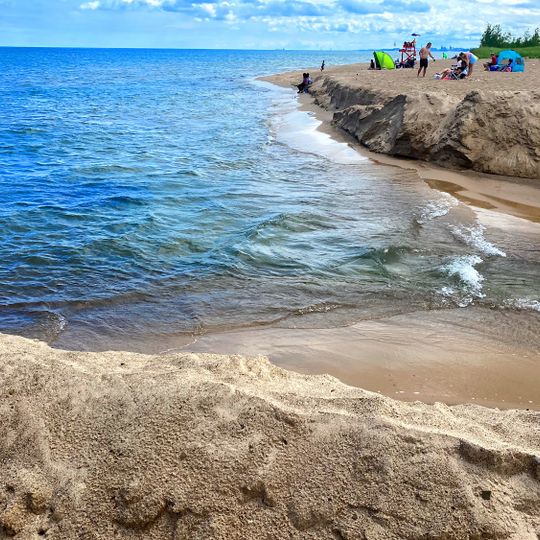 Marquette Park Beach