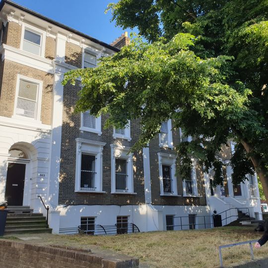 363 And 365, Brixton Road Sw9