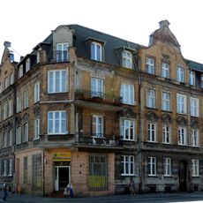 Kamienica mieszczańska (bryła, elewacje zewnętrzne, klatki schodowe z sieniami)