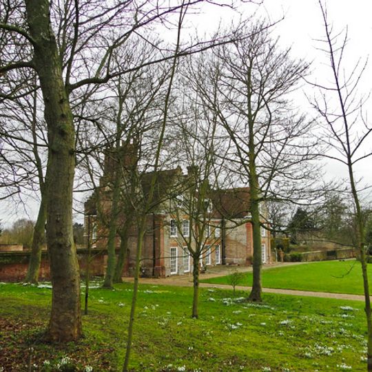 Hedenham Hall