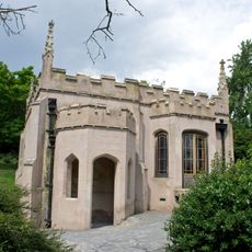 Gunnersbury Park, Princess Amelia's Bath-house