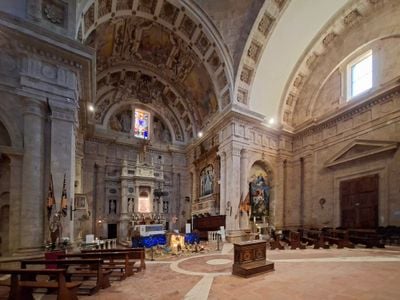 Interior 2