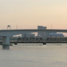 Acosta Bridge