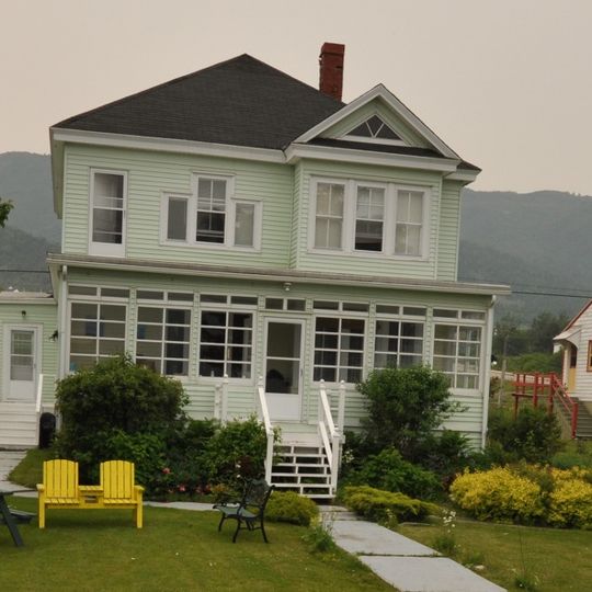 Edward J. Roberts House