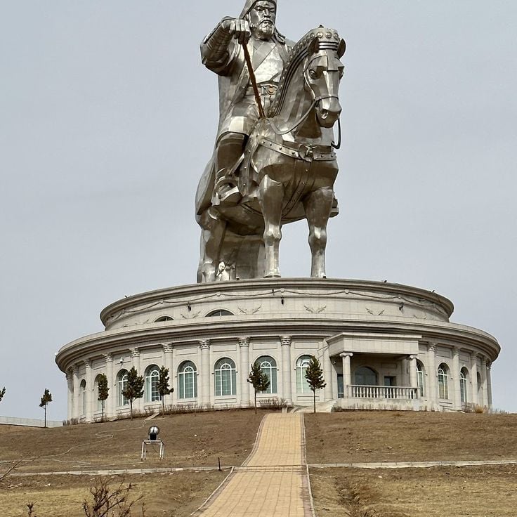 Statua di Genghis Khan