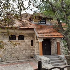 Urban villa, Alexei Mateevici, 119