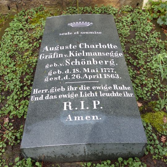 Grave of Auguste Charlotte von Kielmannsegge