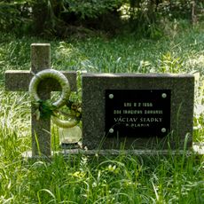 Pomník Václava Sladkého v Brdech u chaty Moricka