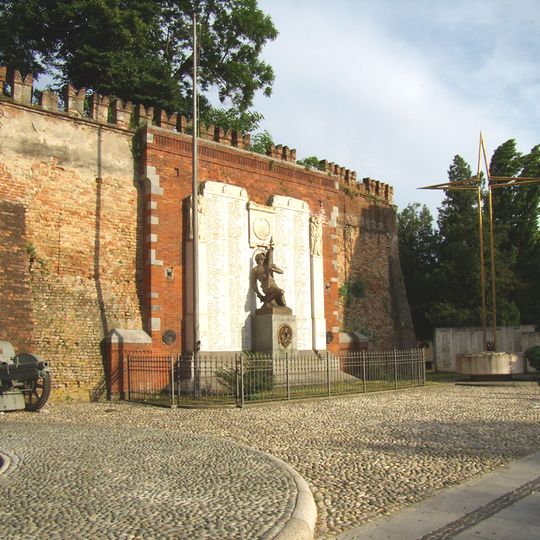 Monumento ai Caduti