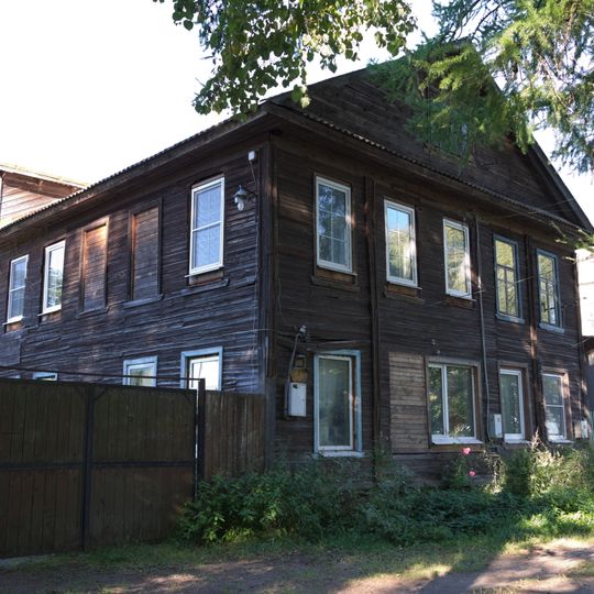 Деревянный жилой дом