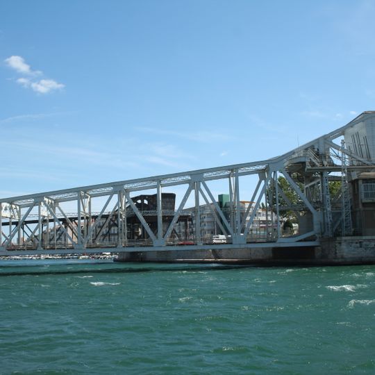 Bascule Bridge across the Bordigue Canal