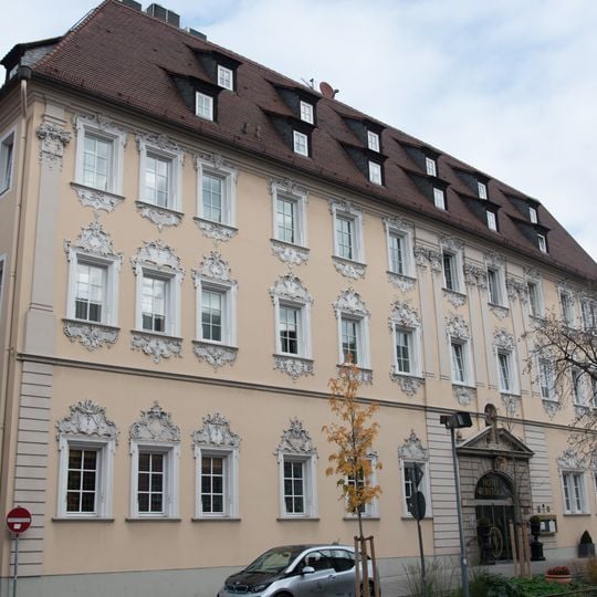 Gasthaus, Fassade des ehemaligen Hofes zum Rebstock
