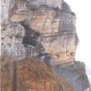 Cave de Tyron