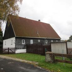 Wohnstallhaus eines ehemaligen Dreiseithofes Jägerschlößchenstraße 104